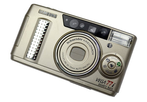 Samsung VEGA 77i Camera